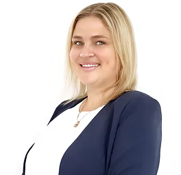 Hayley - Senior Licensed Conveyancer